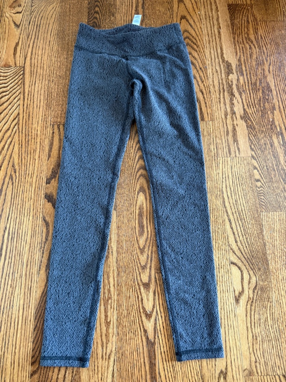 Ivivva by Lululemon herringbone leggings, girls 12